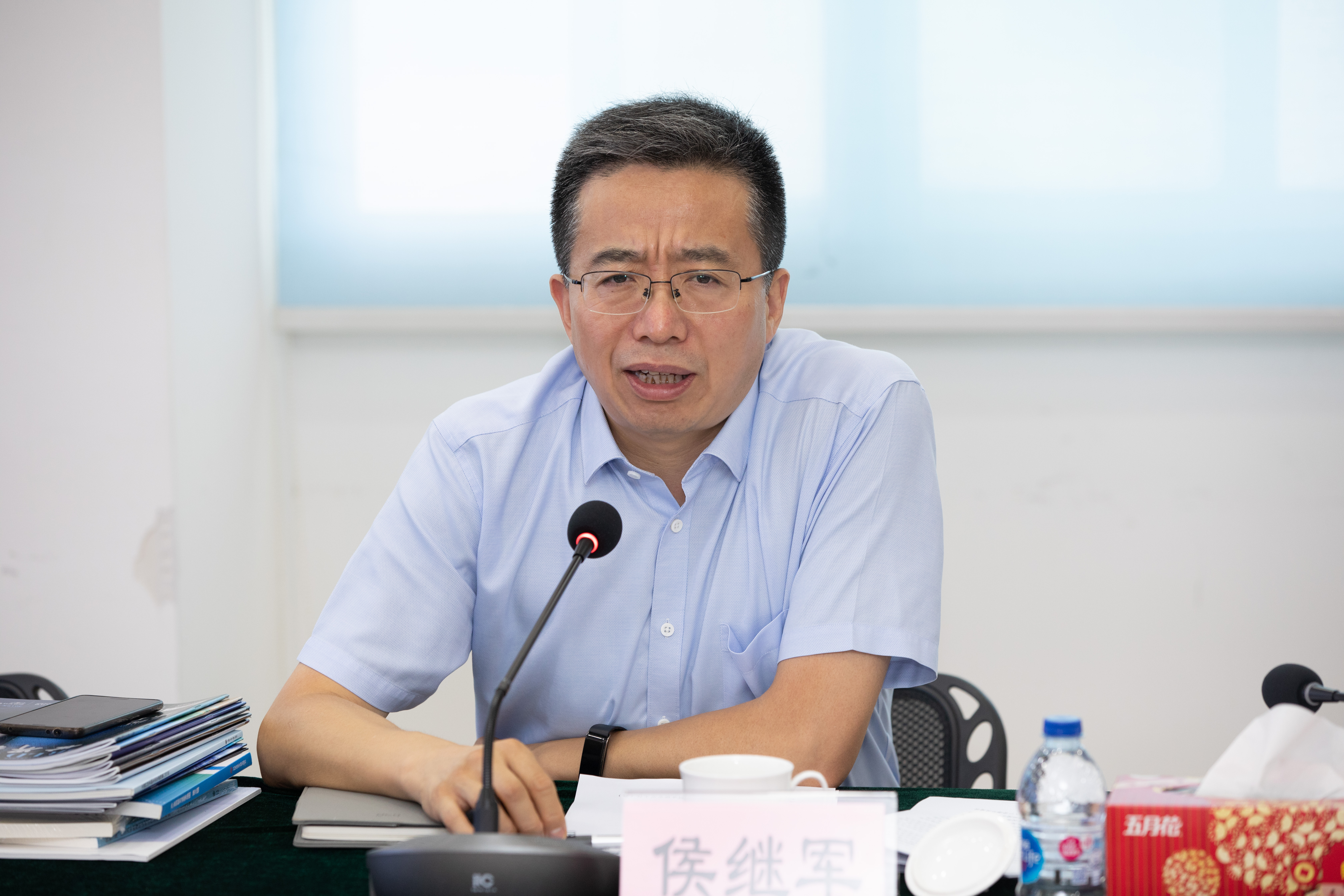市科技党委副书记侯继军到科学学所调研