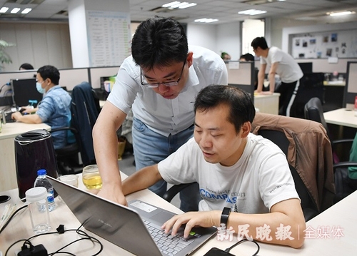 科技创新中心都有什么工作 72607_500x500.jpg