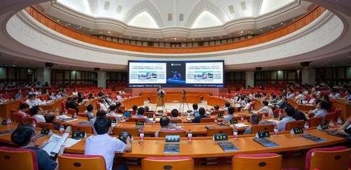 中国科技70年硕果累累 迈向世界科技强国的路径怎么走？