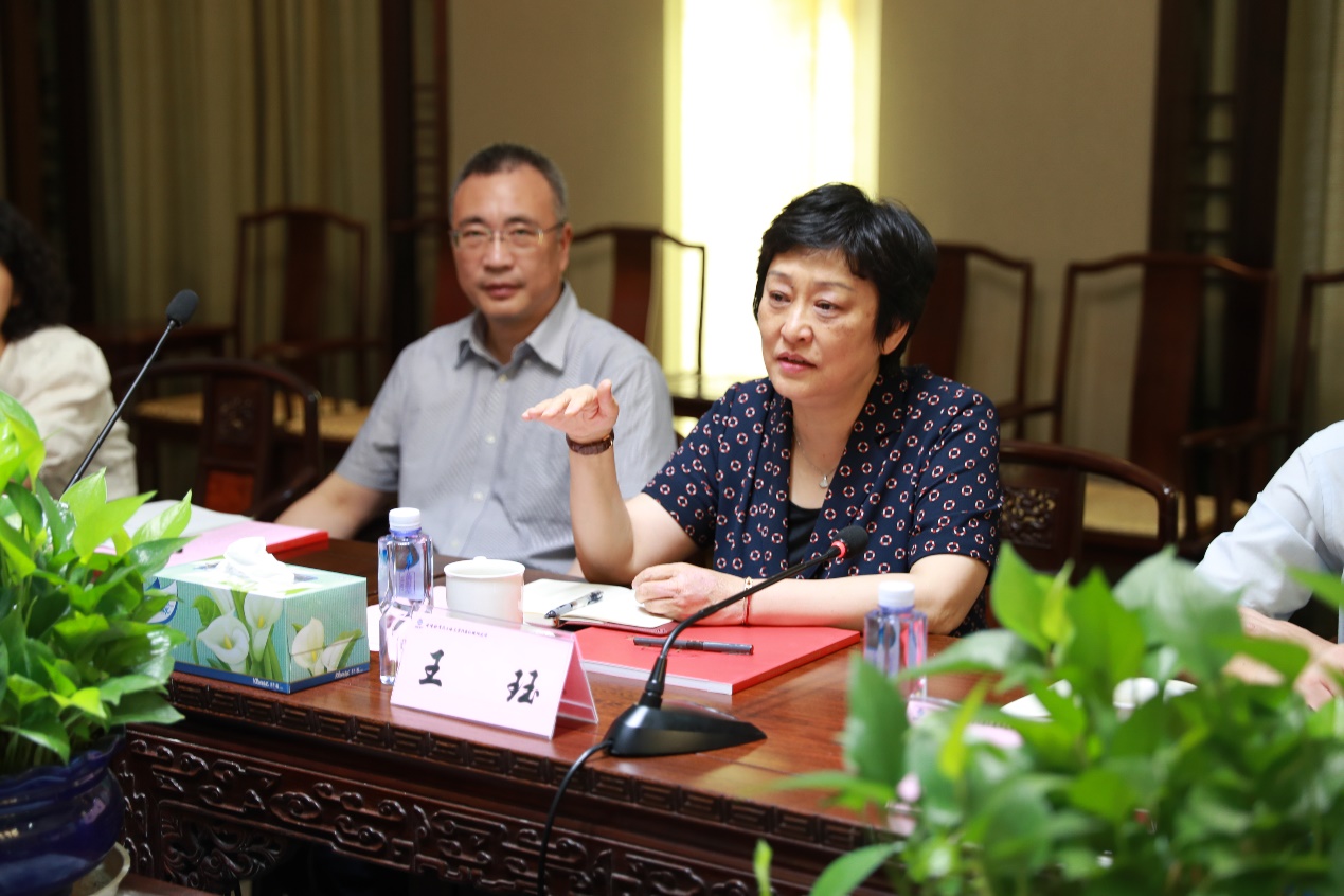 上海科技党建-市委统战部副部长王珏一行调研中科院上海光机所