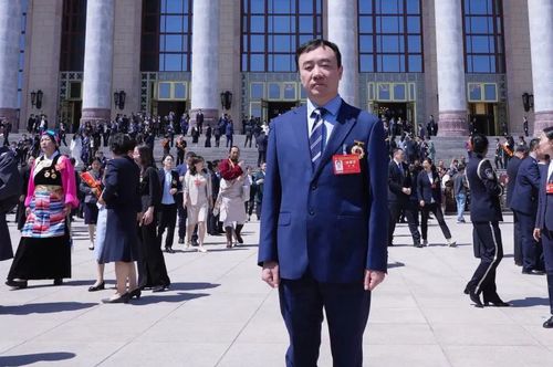 中国电子科技集团公司第三十二研究所李健